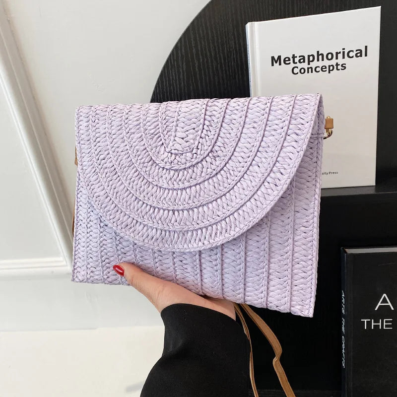 Summer Beach Straw Clutch Bag Cute Ball Pendant Crossbody Bag for Women Travel Shoulder Bags Purse Ladies Casual Bags Wicker Bag