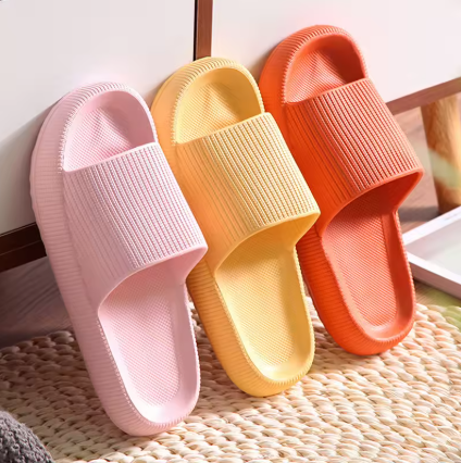 Eva Cloud Comfort Beach Slides