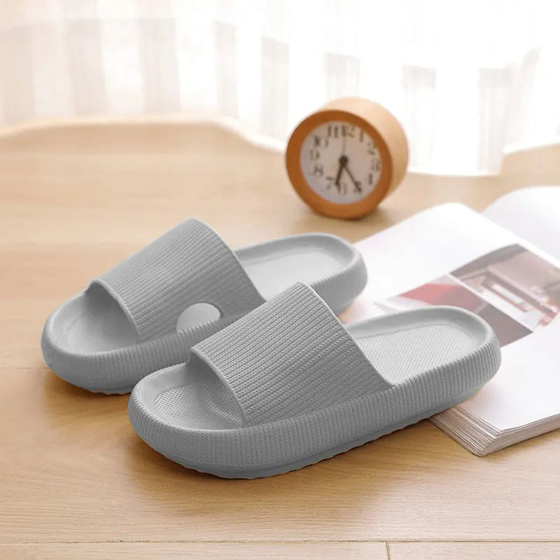 Eva Cloud Comfort Beach Slides